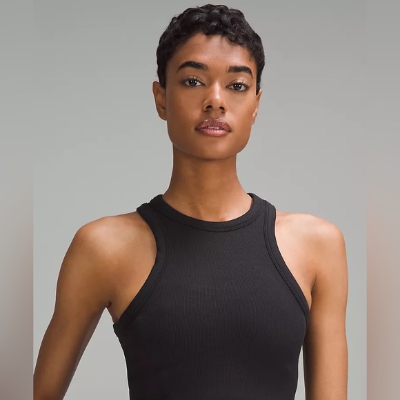 NWT Lululemon Hold Tight Cropped Tank Top - Picture 4 of 8